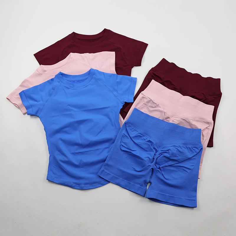 Seamless Crop Top & Booty Shorts 2-Piece Yoga Set