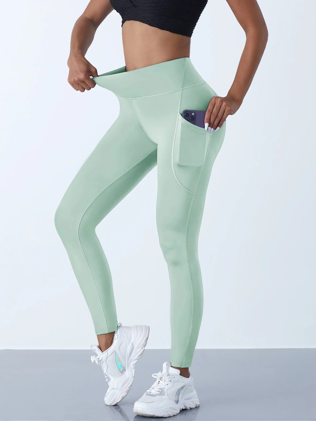 High-Rise Push Up Leggings with Pockets⁠